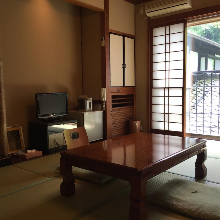 Seifusou Hotel Yufu Habitación foto